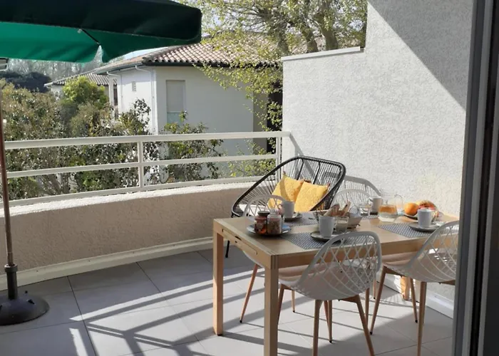 Le Lotus De Jade Bel Avec Terrasses 2 Avec Piscine Apartamento *